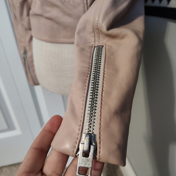 🩷EUC Lucky Brand Core Genuine Leather Moto Full Zip Jacket, Blush Pink, Small - Picture 10 of 16